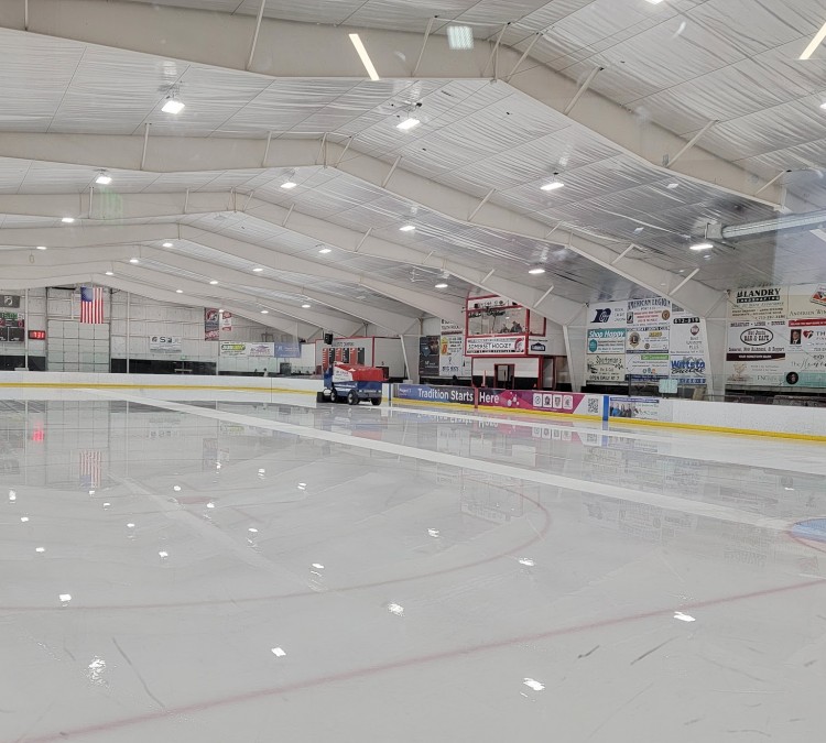 Somerset Ice Arena (Somerset,&nbspWI)
